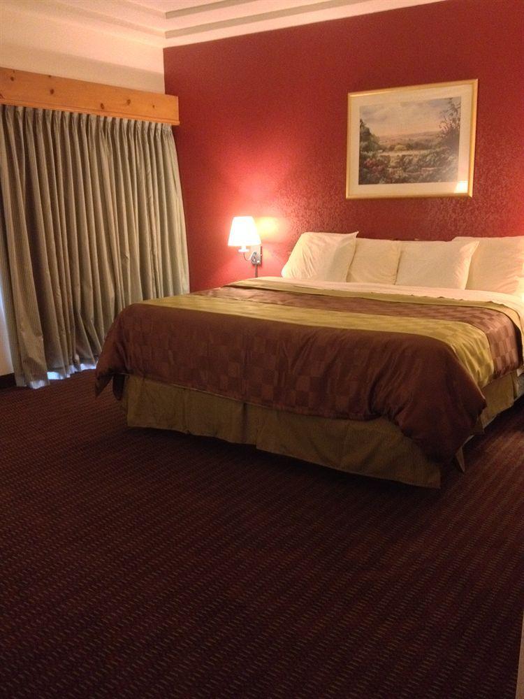 Americinn Belle Plaine Экстерьер фото